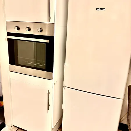 Lägenhet 2 In Center Of Hb Station